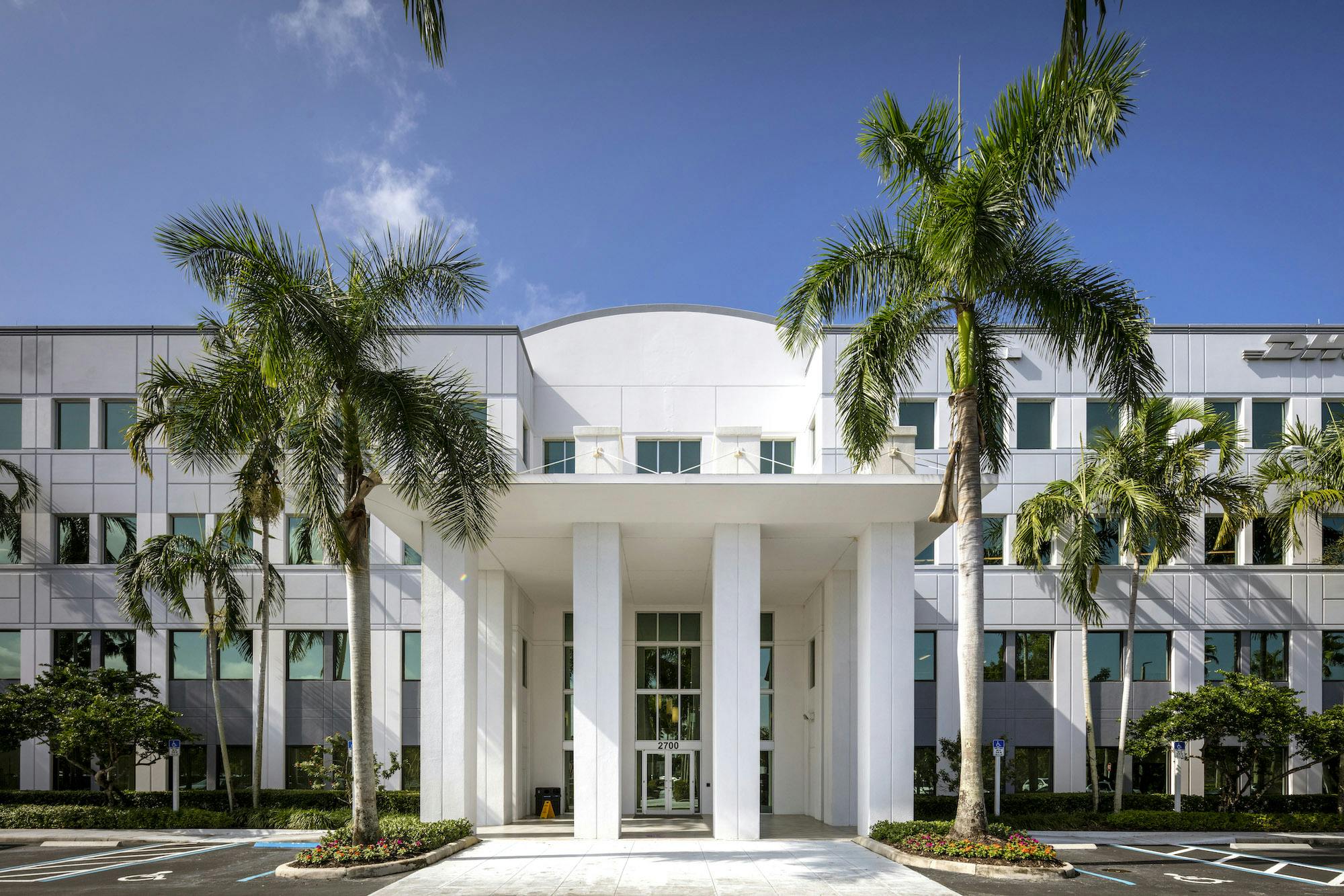 Weston Corporate Center Weston Corporate Center